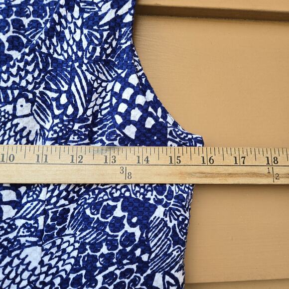 Lilly Pulitzer Target Blue White Upstream Koi Fish Sheath Dress Sz 8 - Picture 9 of 10